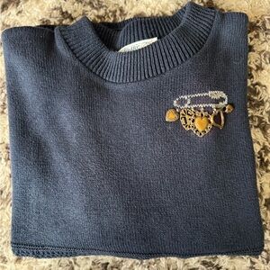 Beautiful vintage Classic Stitches charmed sewing sweater